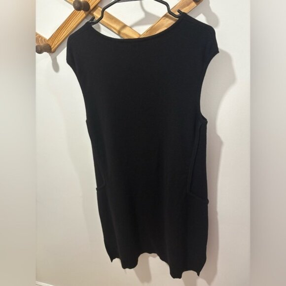 LAFAYETTE 148 New York- 100% wool pocket dress- Large - Picture 4 of 10